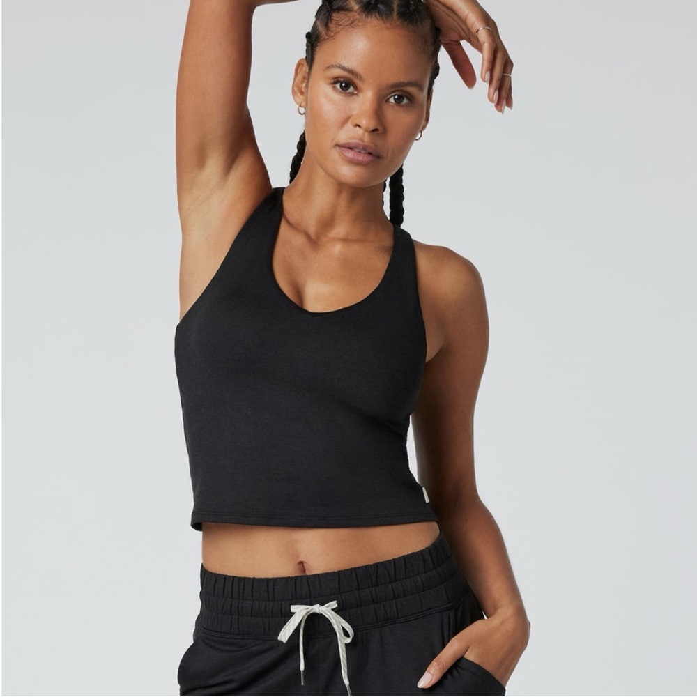 Vuori Halo 2.0 Performance Crop Racerback Tank Top In Heather Black NWT Size M